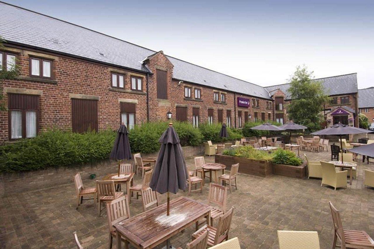 Premier Inn Chorley North Ngoại thất bức ảnh