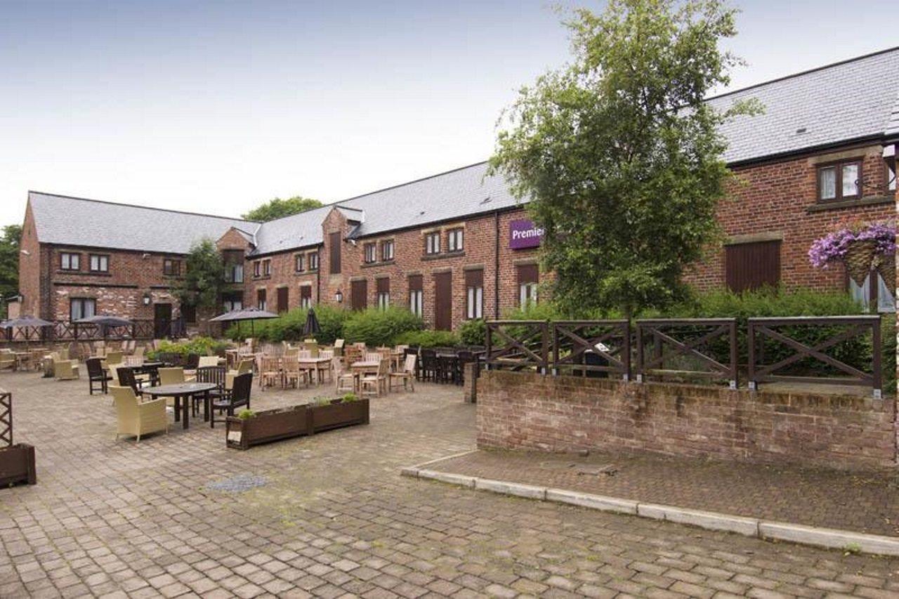 Premier Inn Chorley North Ngoại thất bức ảnh